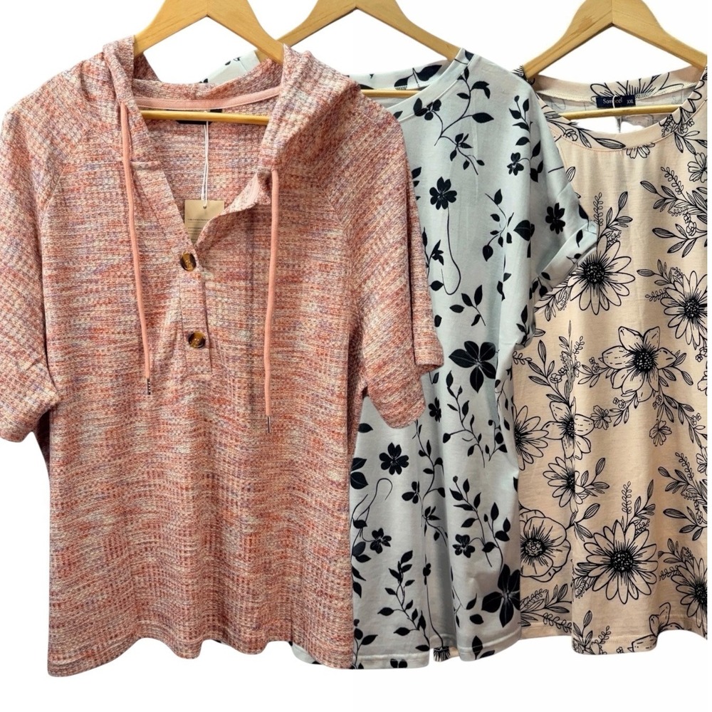 Womens Tops Womens 2XL Pink Hoodie Sweater Floral Tank & Blouse 3 Pc Bundle NEW